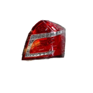 خطر عقب راست جیلی GC6 اکسلنت