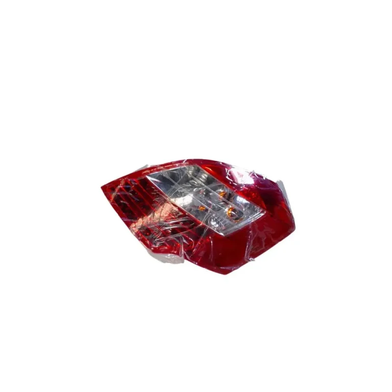 خطر عقب راست جیلی امگرند EC7