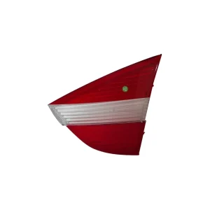 طلق چراغ عقب روی صندوق جک J5 سمت شاگرد