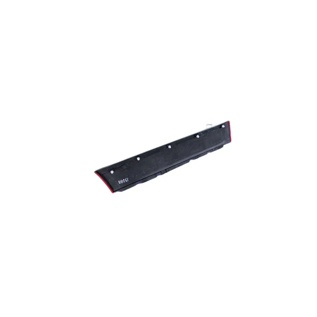 فلاپ بیرونی درب جلو راست ام وی ام X33 S فلاپ بیرونی درب جلو راست ام وی ام X33 S - تصویر 2
